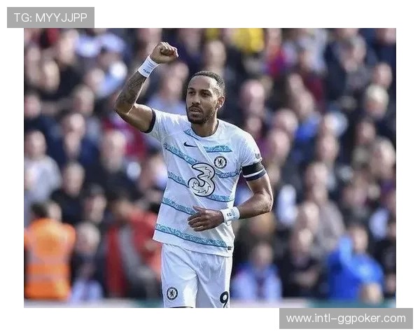 奥巴梅扬经验丰富 马赛锋线老将成球队攻坚关键力量 奥巴梅扬经验丰富 马赛锋线老将成球队攻坚关键力量